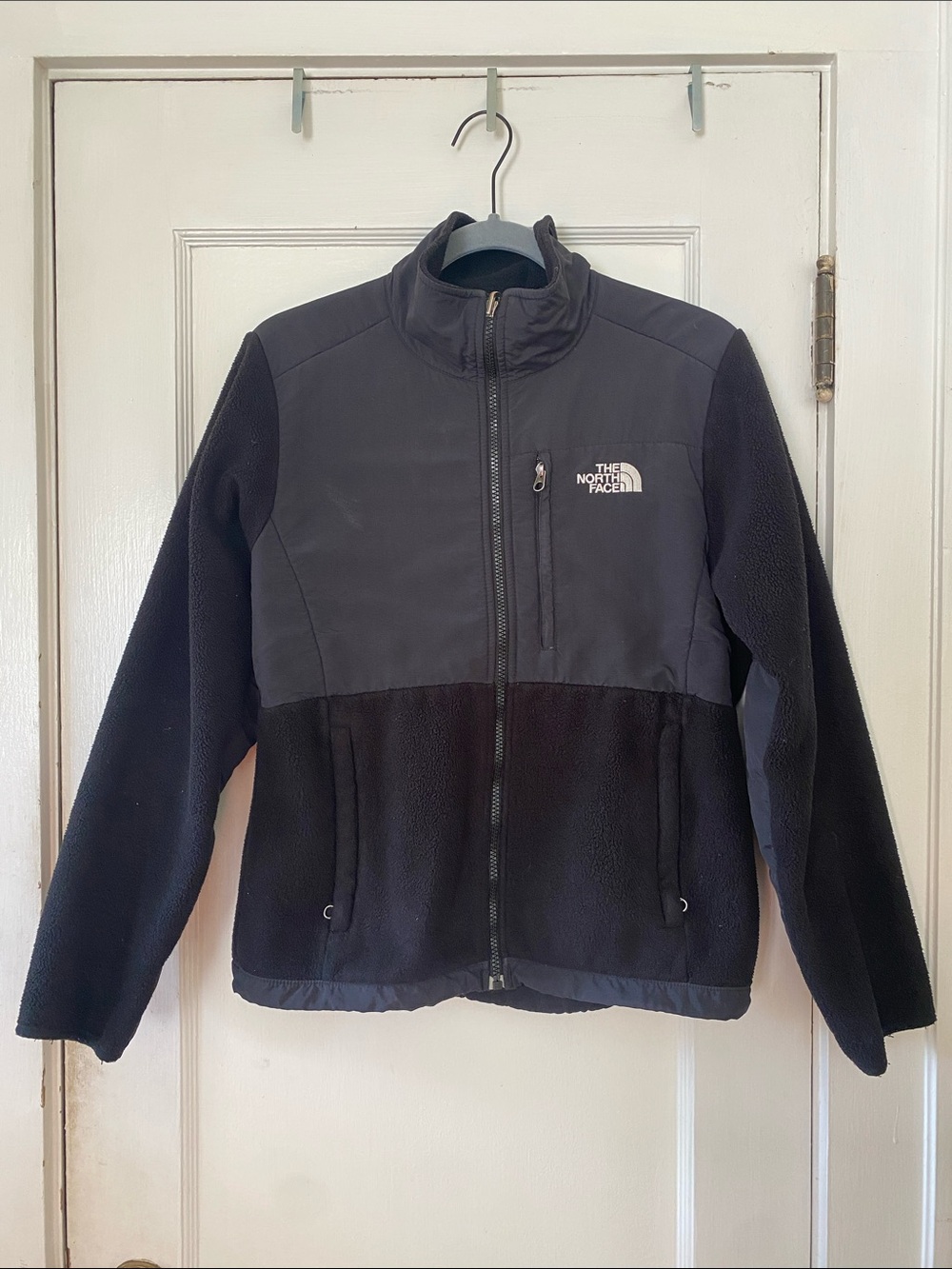 The North Face Women’s Retro Black Full-Zip Fleece Jacket